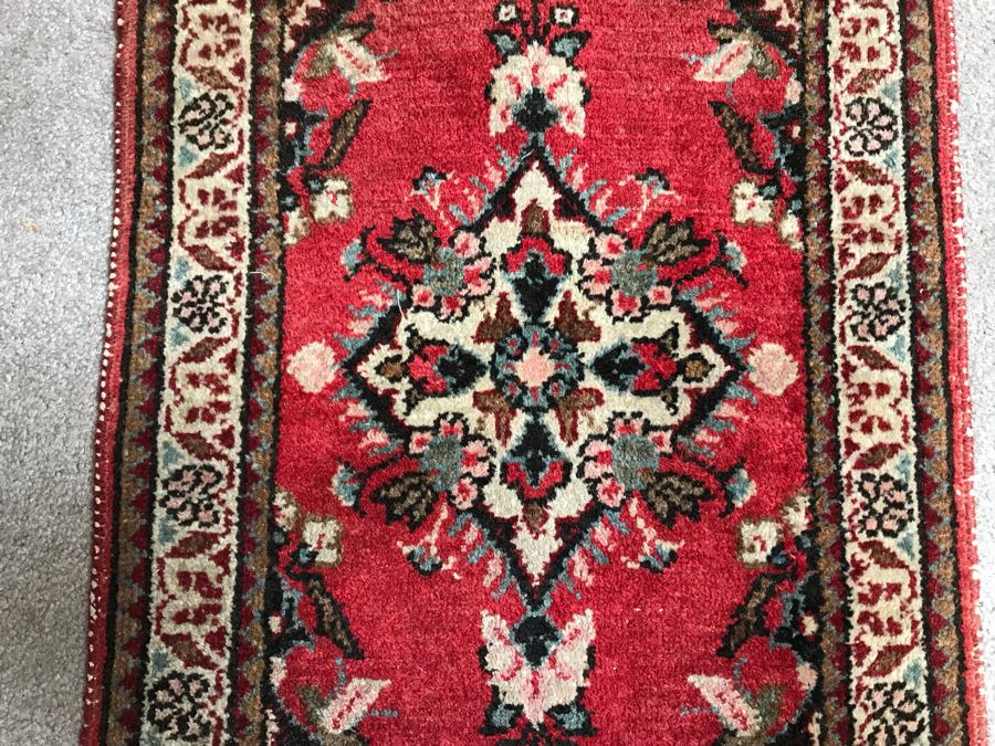 Avakian Bros Inc Small Persian Rug 18W X 31H Made In Iran [Photo 3]