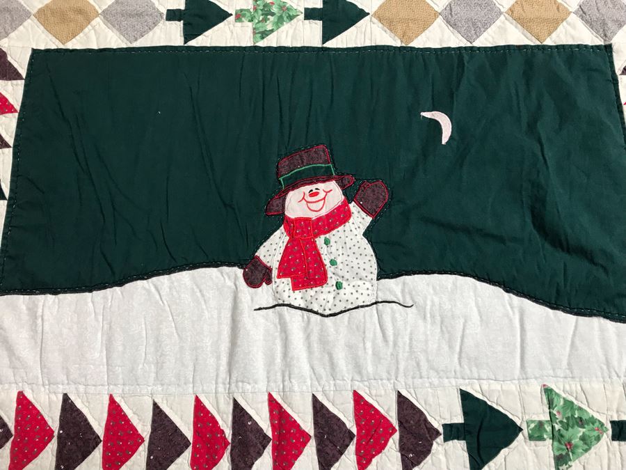 Large Winter Snowman Christmas Themed Quilt 92W X 86.5W [Photo 4]