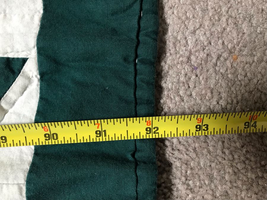 Large Winter Snowman Christmas Themed Quilt 92W X 86.5W [Photo 13]