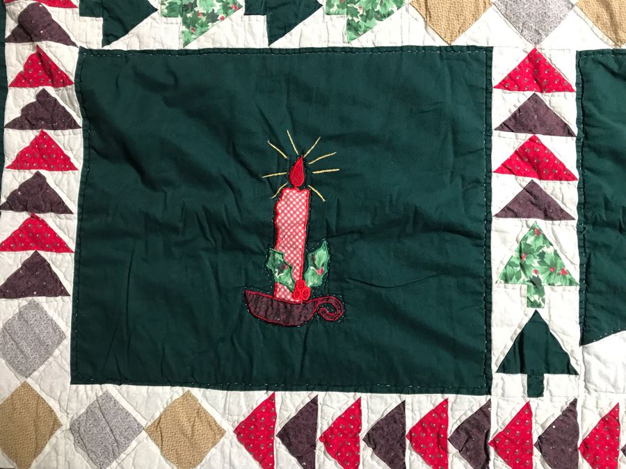 Large Winter Snowman Christmas Themed Quilt 92W X 86.5W [Photo 6]