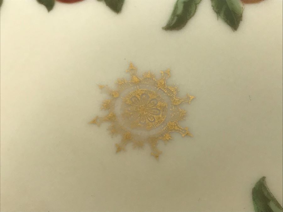 (4) Vintage Limoges France T & V Plates 7.25 [Photo 6]