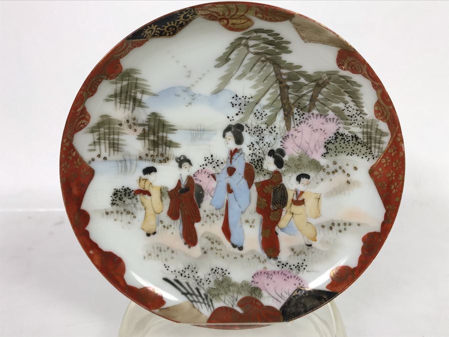 Vintage Signed Japanese Porcelain Kutani Handpainted Bone China Cup And Saucer With Display Stand [Photo 8]