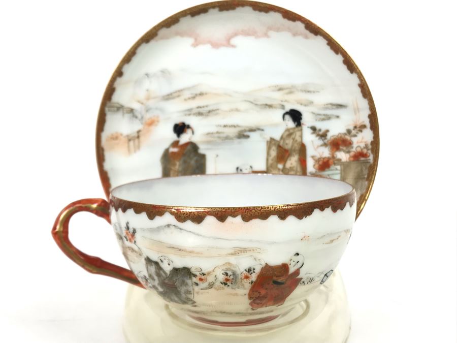 Vintage Signed Japanese Porcelain Kutani Handpainted Bone China Cup And Saucer With Display Stand [Photo 3]