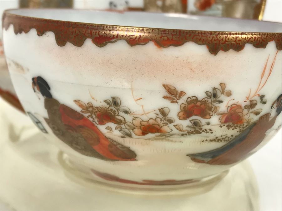 Vintage Signed Japanese Porcelain Kutani Handpainted Bone China Cup And Saucer With Display Stand [Photo 11]