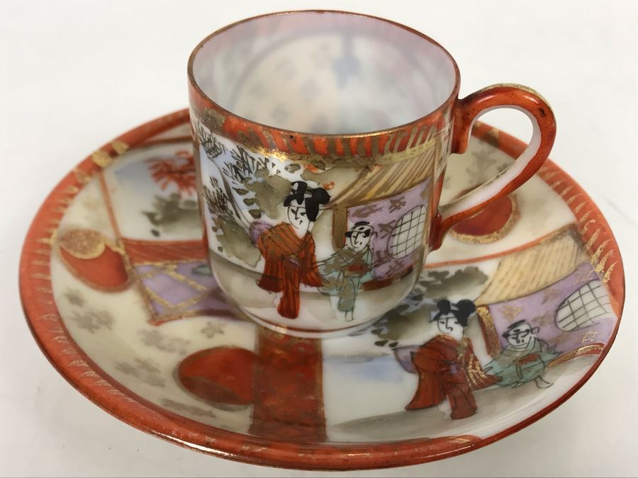 Vintage Signed Japanese Porcelain Kutani Handpainted Demitasse Cup And Saucer 4R [Photo 2]