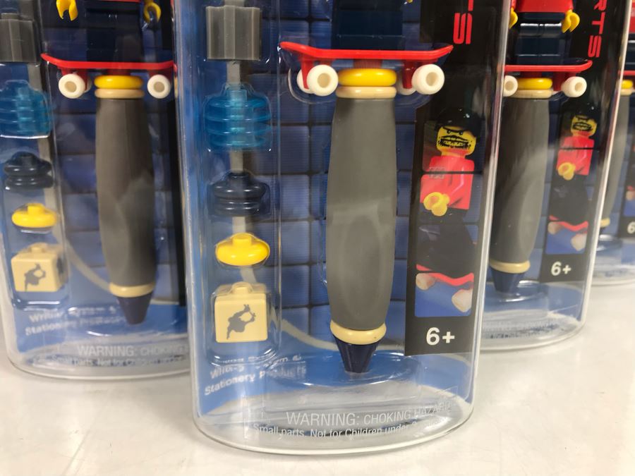 (6) Lego Skateboarder Boy Pens [Photo 3]