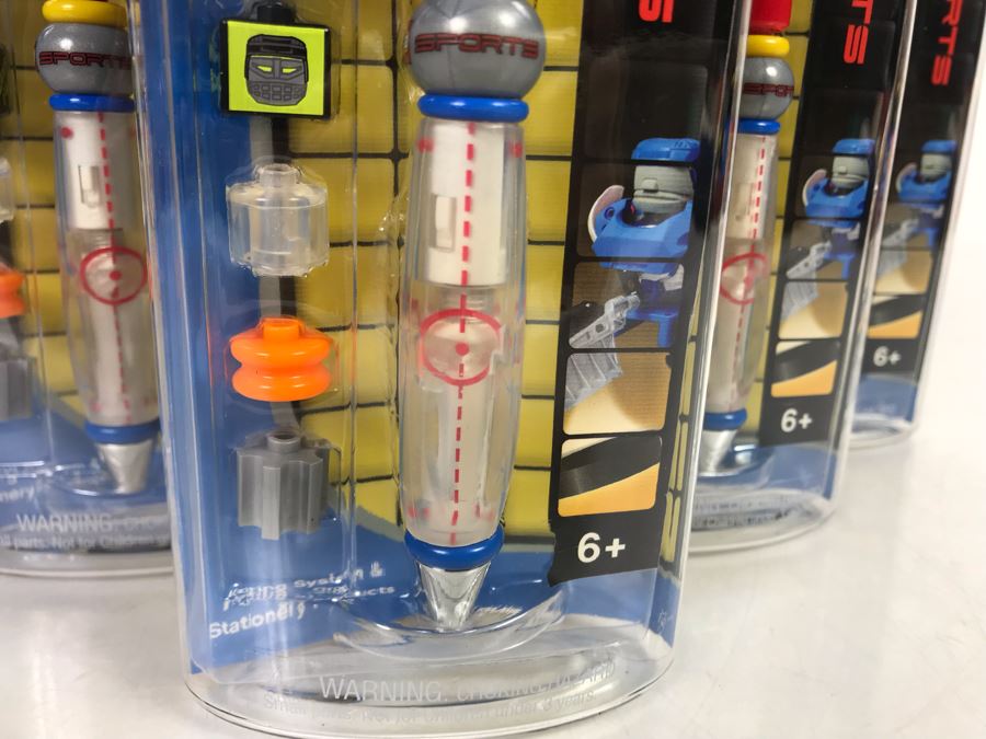 (6) Lego Hockey Pens [Photo 3]