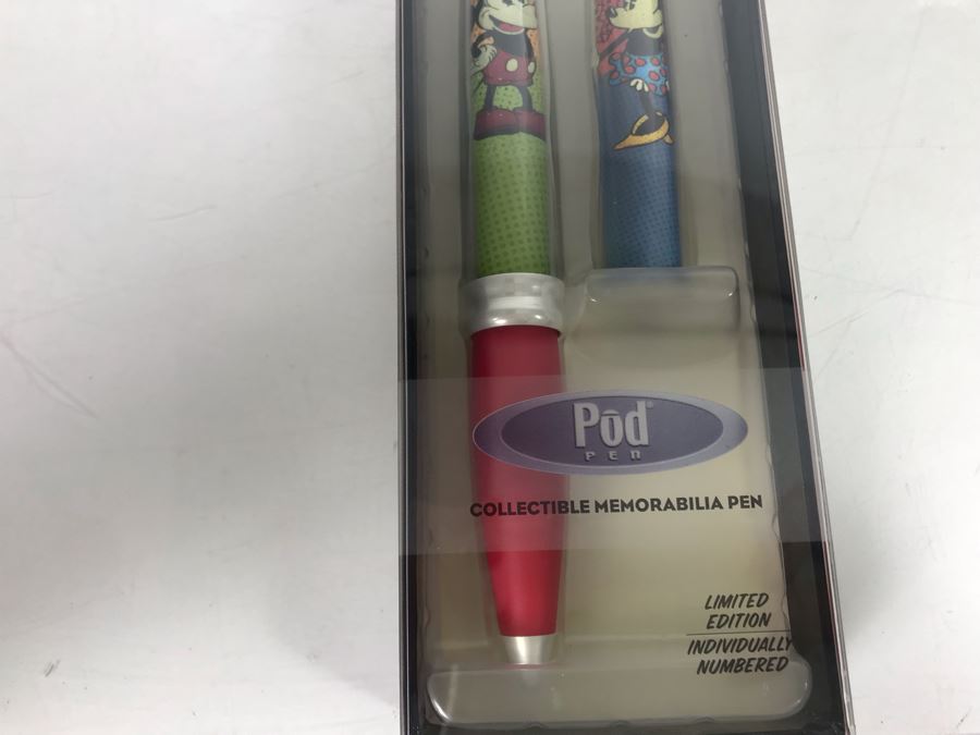 (12) Walt Disney's Mickey Mouse Pod Pens With Store Merchandiser [Photo 5]