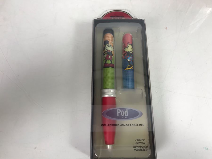 (12) Walt Disney's Mickey Mouse Pod Pens With Store Merchandiser [Photo 3]