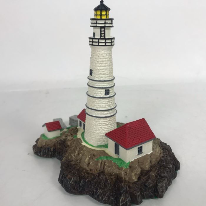 The Danbury Mint 'Boston Light' Lighthouse Figurine Model