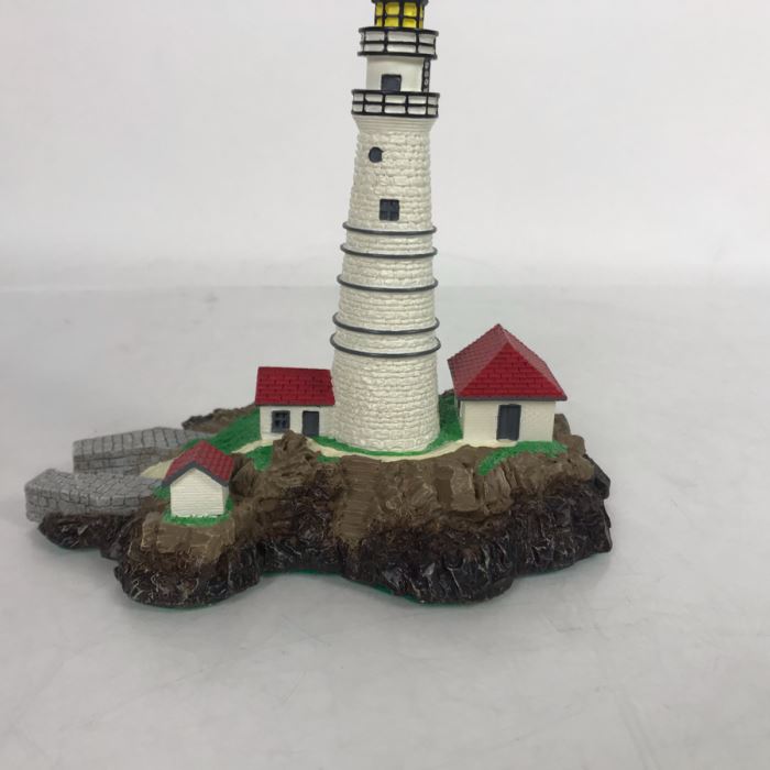 The Danbury Mint 'Boston Light' Lighthouse Figurine Model