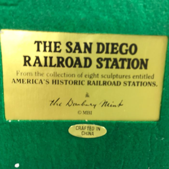 Vintage The Danbury Mint The San Diego Railroad Station Sculpture America's Historic Railroad Stations [Photo 6]