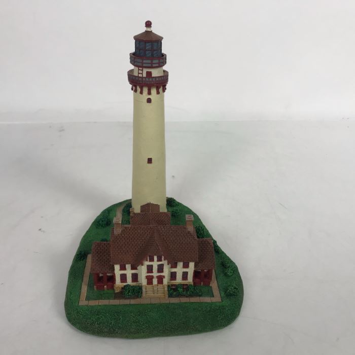 The Danbury Mint Grosse Point Lighthouse Evanston, Illinois Figurine Model [Photo 2]