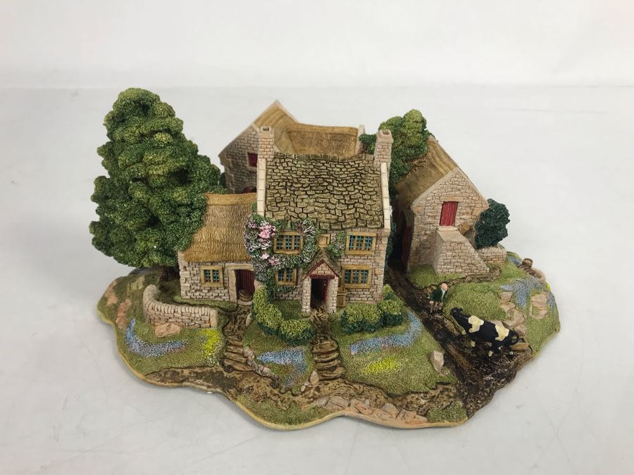 Lilliput Lane Bluebell Farm Figurine Handmade In England [Photo 2]