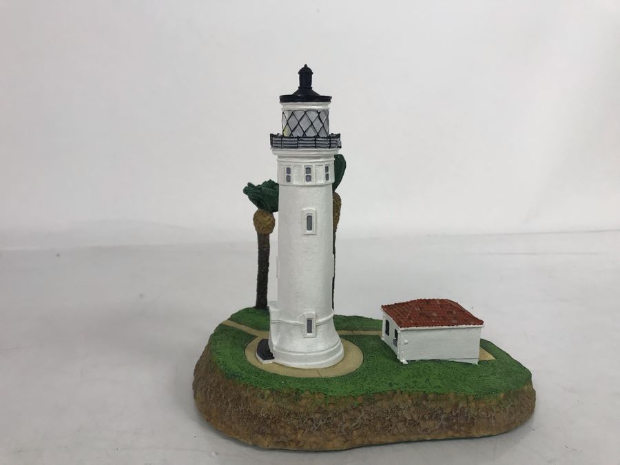The Danbury Mint Point Vicente Lighthouse Rancho Palos Verdes, California Figurine Model [Photo 4]