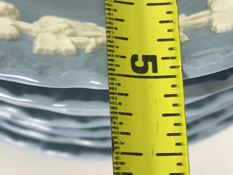 Wedgwood Embossed Queen's Ware Cream Color Grapes On Lavender (Shell Edge) (11) Bread & Butter Plates And (8) Fruit/Dessert (Sauce) Bowls Made In England - Replacements Value Over $280 [Photo 12]