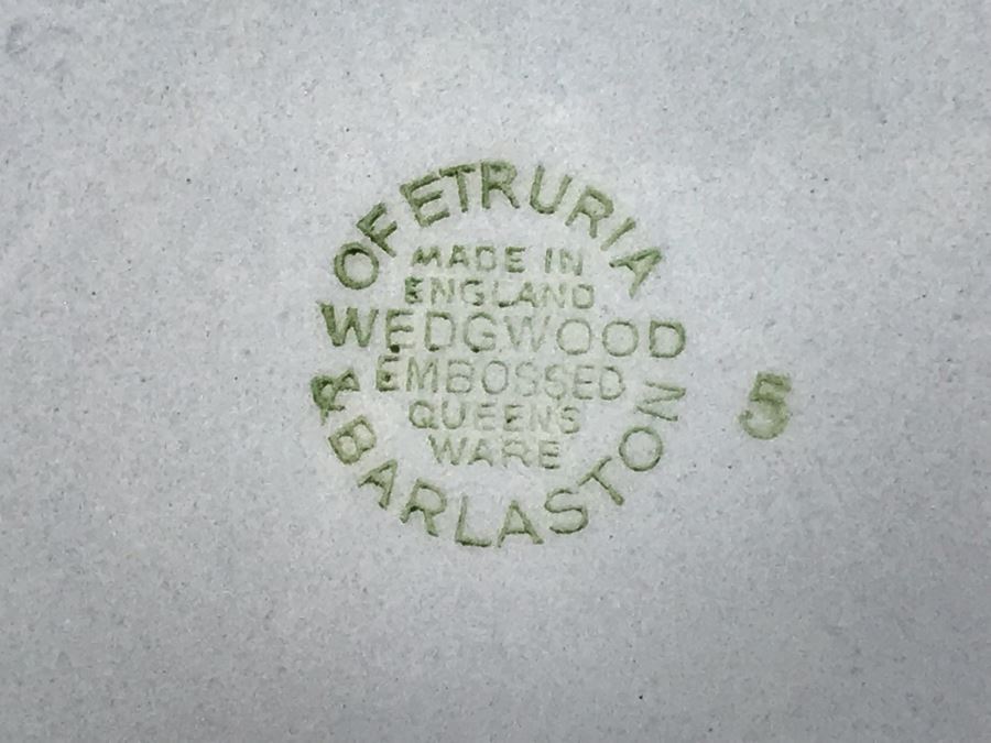 Wedgwood Embossed Queen's Ware Cream Color Grapes On Lavender (Shell Edge) (11) Bread & Butter Plates And (8) Fruit/Dessert (Sauce) Bowls Made In England - Replacements Value Over $280 [Photo 9]