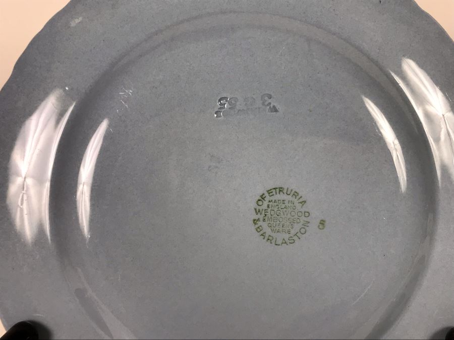 Wedgwood Embossed Queen's Ware Cream Color Grapes On Lavender (Shell Edge) (11) Bread & Butter Plates And (8) Fruit/Dessert (Sauce) Bowls Made In England - Replacements Value Over $280 [Photo 8]