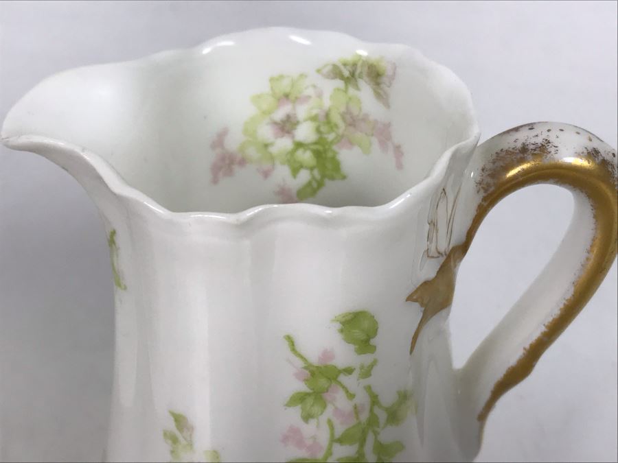 Limoges France Haviland & Co (2) Cups And Saucers The Montebello Plus Creamer [Photo 6]