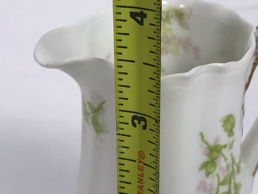 Limoges France Haviland & Co (2) Cups And Saucers The Montebello Plus Creamer [Photo 22]