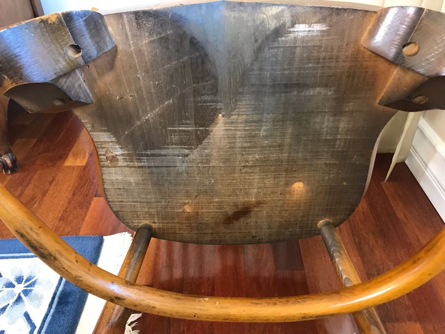 Pair Of Antique Queen Anne Windsor Style Back Armchairs [Photo 9]