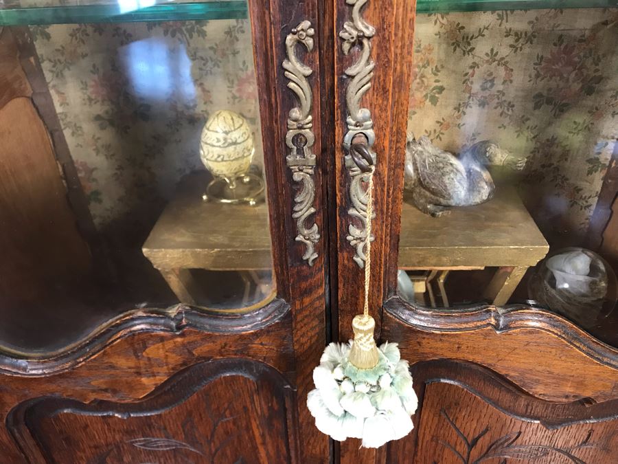 Antique French Hand Carved Wooden Curio Display Cabinet With Overhead Lighting 28W X 61H [Photo 21]