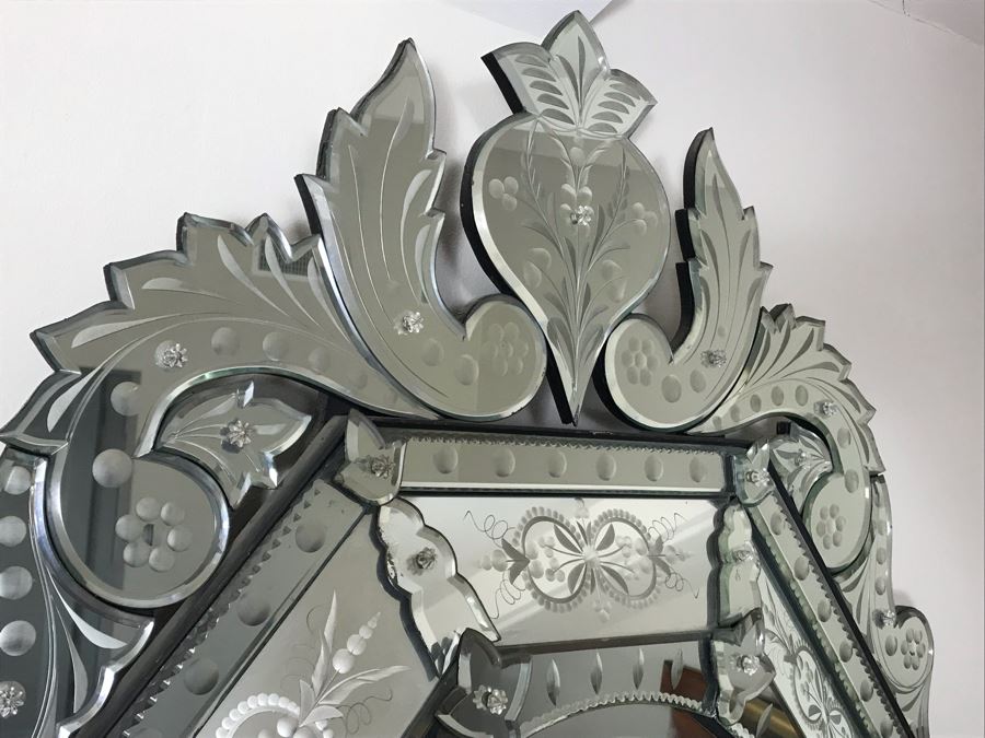 Stunning Large Venetian Wall Mirror 32W X 48H [Photo 6]