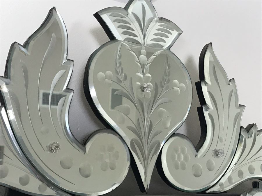 Stunning Large Venetian Wall Mirror 32W X 48H [Photo 11]