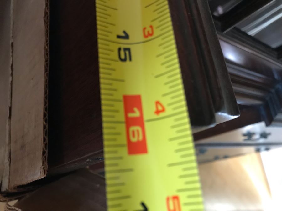 Vintage 3-Pedestal Drop-Leaf Dining Table With (6) Chairs And (2) Leaves - 63L X 42W X 29.5H Each Table Leaf Is 16W [Photo 18]