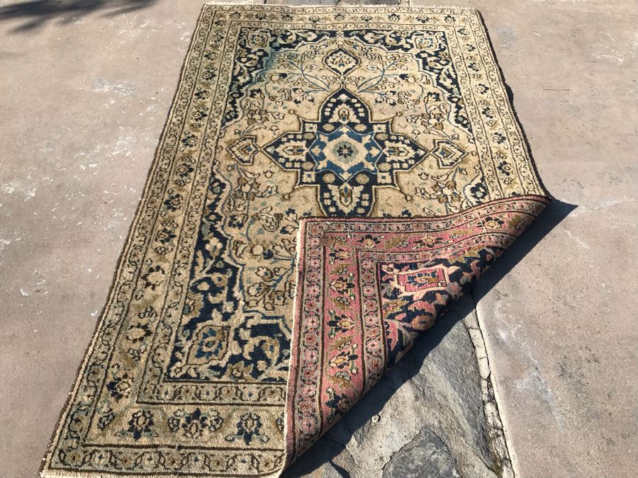 Vintage Hand Knotted Persian Area Rug 43 X 73 [Photo 1]