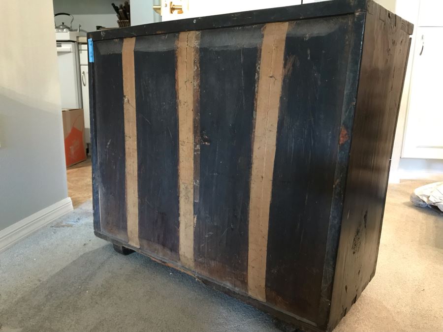 Stunning Antique Handmade Asian Chest Trunk Cabinet With Internal Drawers And Shelf - See Photos For Writing And Seals 33W X 14D X 28H [Photo 25]
