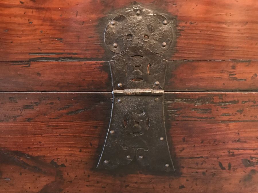 Stunning Antique Handmade Asian Chest Trunk Cabinet With Internal Drawers And Shelf - See Photos For Writing And Seals 33W X 14D X 28H [Photo 4]