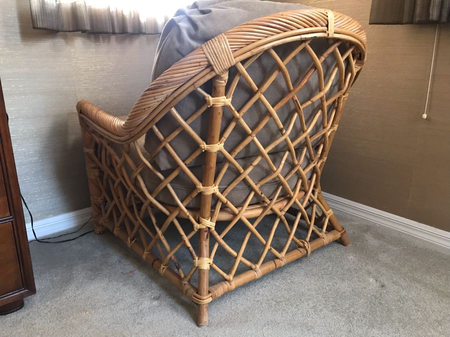 Large Wicker Armchair With Cushions [Photo 8]