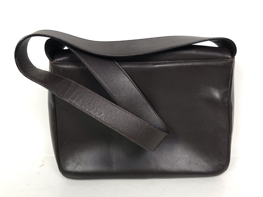 salvatore ferragamo leather purse