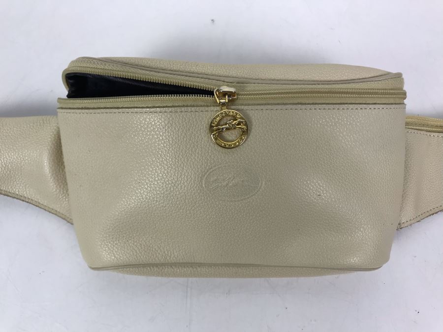 Longchamp France Leather Belt Pouch Bag [Photo 3]