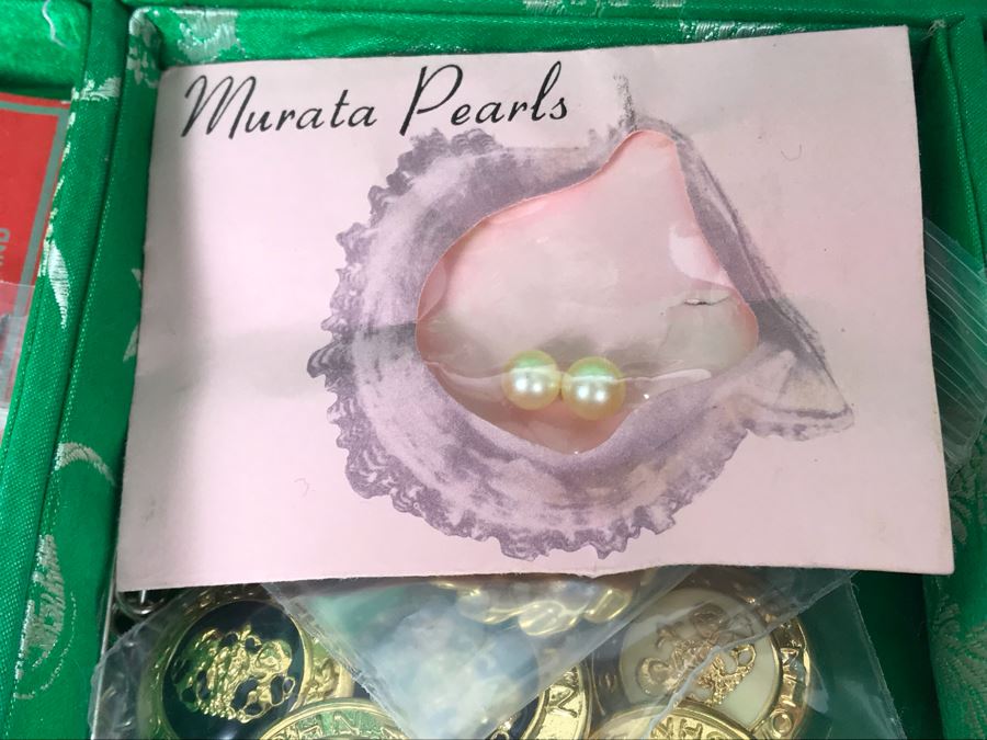 Vintage Chinese Wooden Jewelry Box With Jade Medallion, Brass Chased Hardware And Some Jewelry And Buttons 9W X 7D X 4.5H - See Photos [Photo 6]