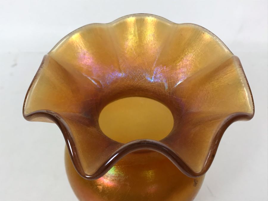 Vintage Imperial Glass Iridescent Fluted Vase 6H [Photo 3]