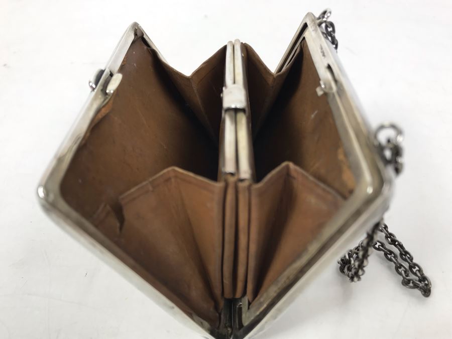 JUST ADDED - Vintage Hand Chased Sterling Silver Purse Evening Bag Wallet Floral Motif 4 X 2.5 172.2g [Photo 10]