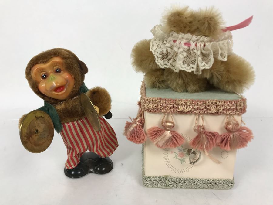 Vintage Working Wind-Up Mechanical Walking Monkey With Cymbals And Mechanical Animated Bear Wind Up Music Box Tender Treasures Designed By Kathleen Robinson [Photo 10]