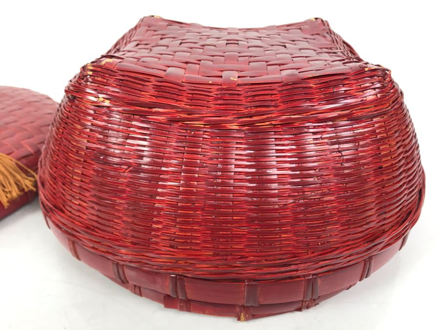 Vintage Chinese Red Woven Wicker Bamboo Sewing Basket With Carved Jade