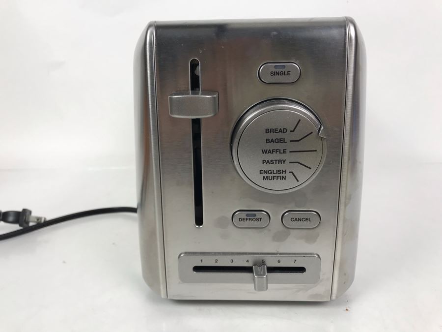Cuisinart Custom Select 2-Slice Toaster Model CPT-620 [Photo 4]