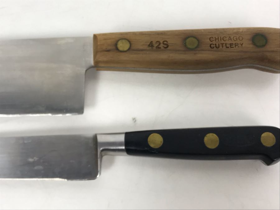 Various Knives Including Chicago Cutlery Knives And Knife Holder - See Photos [Photo 9]