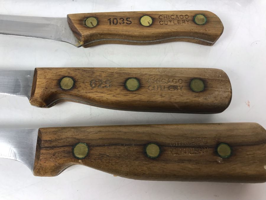 Various Knives Including Chicago Cutlery Knives And Knife Holder - See Photos [Photo 5]