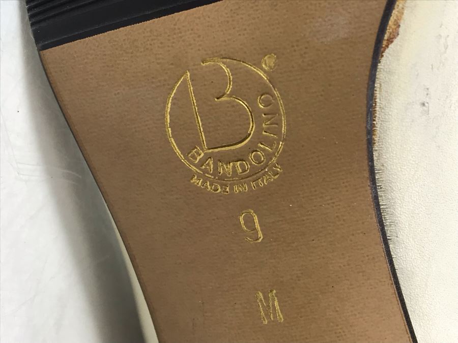 Women's Bandolino White Leather Boots Made In Italy [Photo 6]