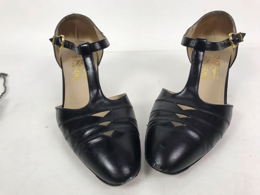 Women's Salvatore Ferragamo Italian BlackShoes Size 9