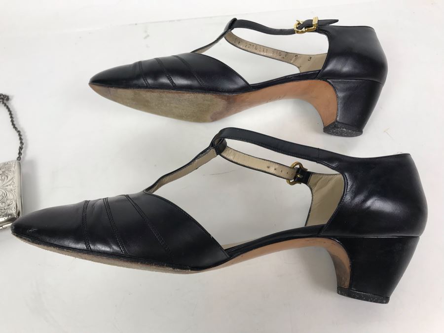 Women's Salvatore Ferragamo Italian BlackShoes Size 9