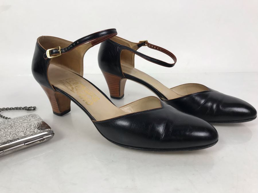 Women's Salvatore Ferragamo Italian Shoes Size 8.5 [Photo 1]
