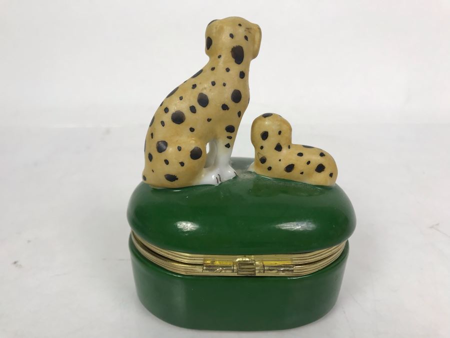 Vintage 1985 Fitz And Floyd Hand Painted Porcelain Box With Dogs On Lid [Photo 3]