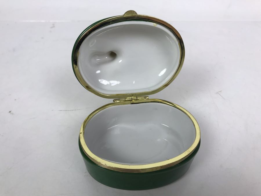 Vintage 1985 Fitz And Floyd Hand Painted Porcelain Box With Dogs On Lid [Photo 4]