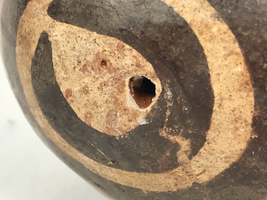 Painted Pottery Egg With Metal Stand 5.5L X 5W [Photo 8]